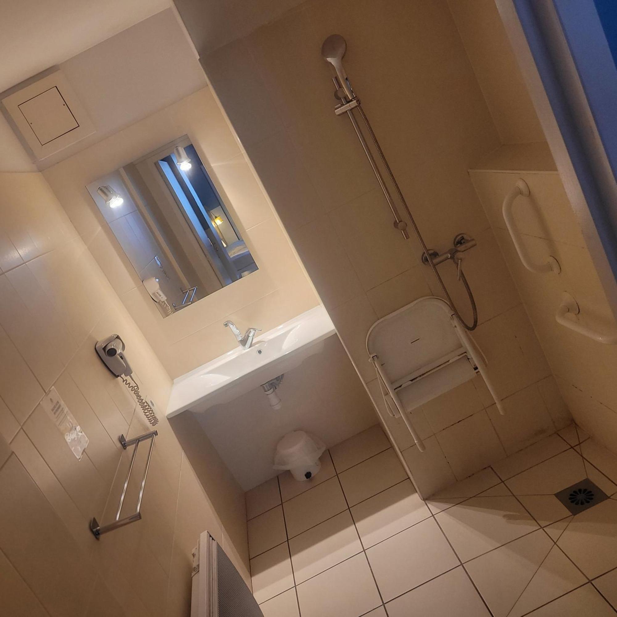 Hostel20 Toulouse Wilson ภายนอก รูปภาพ