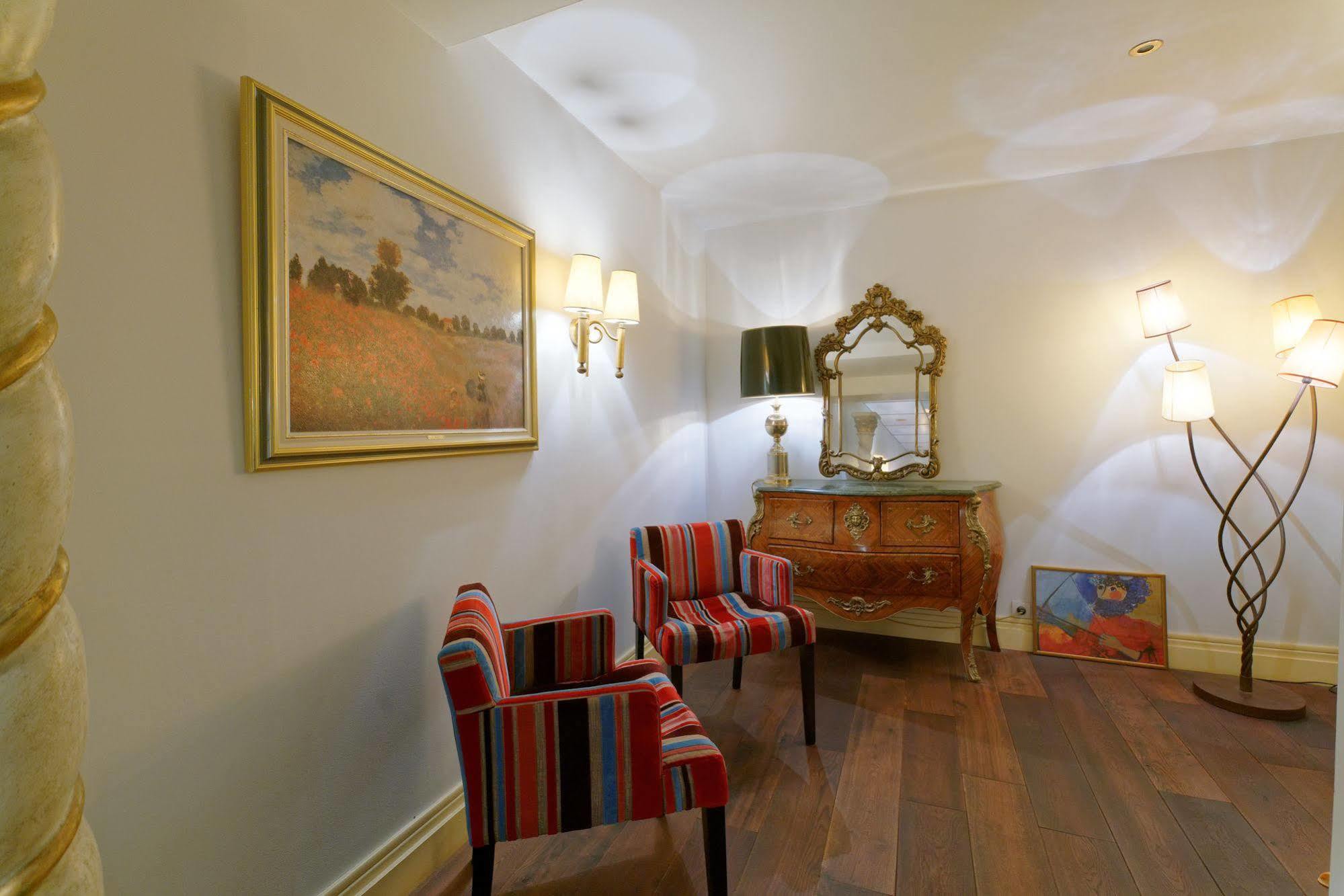Hostel20 Toulouse Wilson ภายนอก รูปภาพ